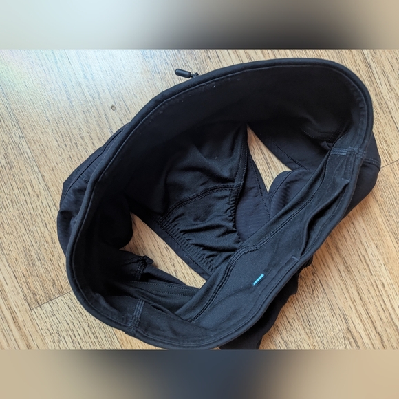 Ivivva Black Athletic Shorts - Picture 4 of 4